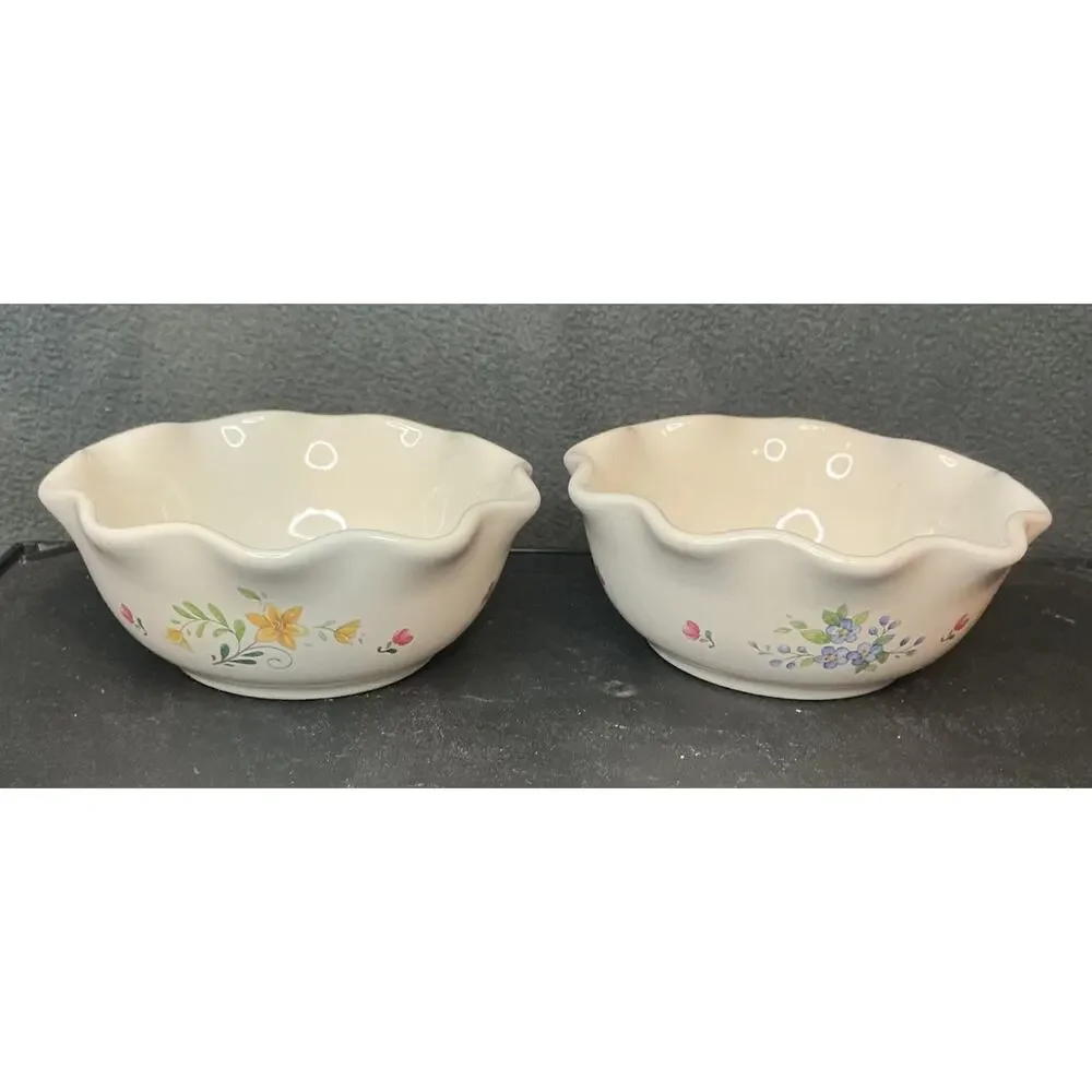 Vintage Pfaltzgraff Stoneware Bowls Discontinued Meadow Lane